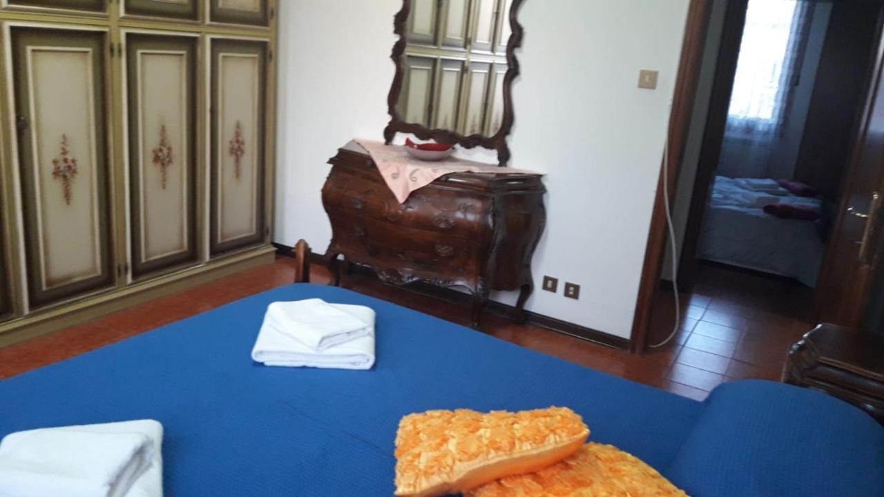 Near Station Santa Lucia Two Bedroom