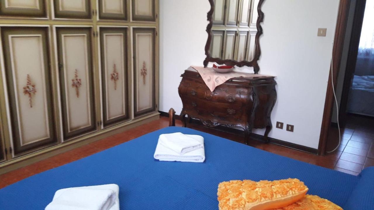 Apartamento Near Station Santa Lucia Two Bedroom Venecia