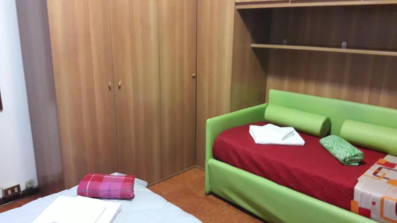 Apartamento Near Station Santa Lucia Two Bedroom Venecia