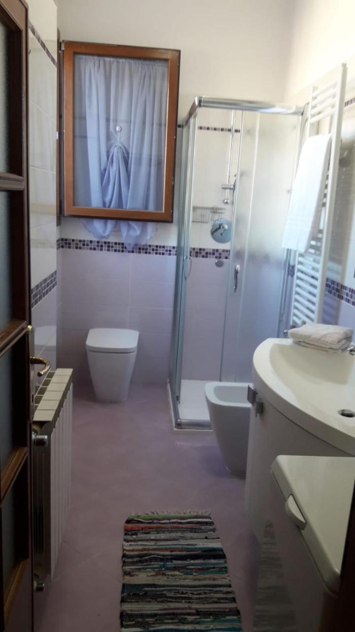 Near Station Santa Lucia Two Bedroom * Venecia