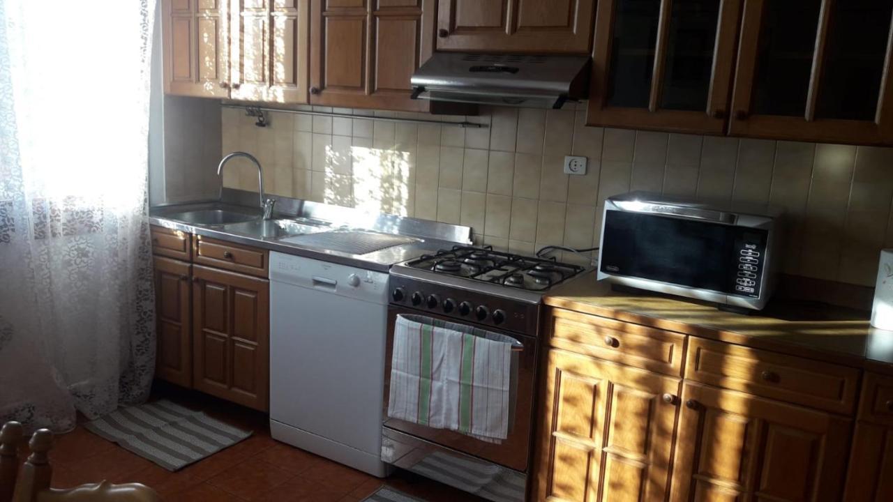 Apartamento Near Station Santa Lucia Two Bedroom *