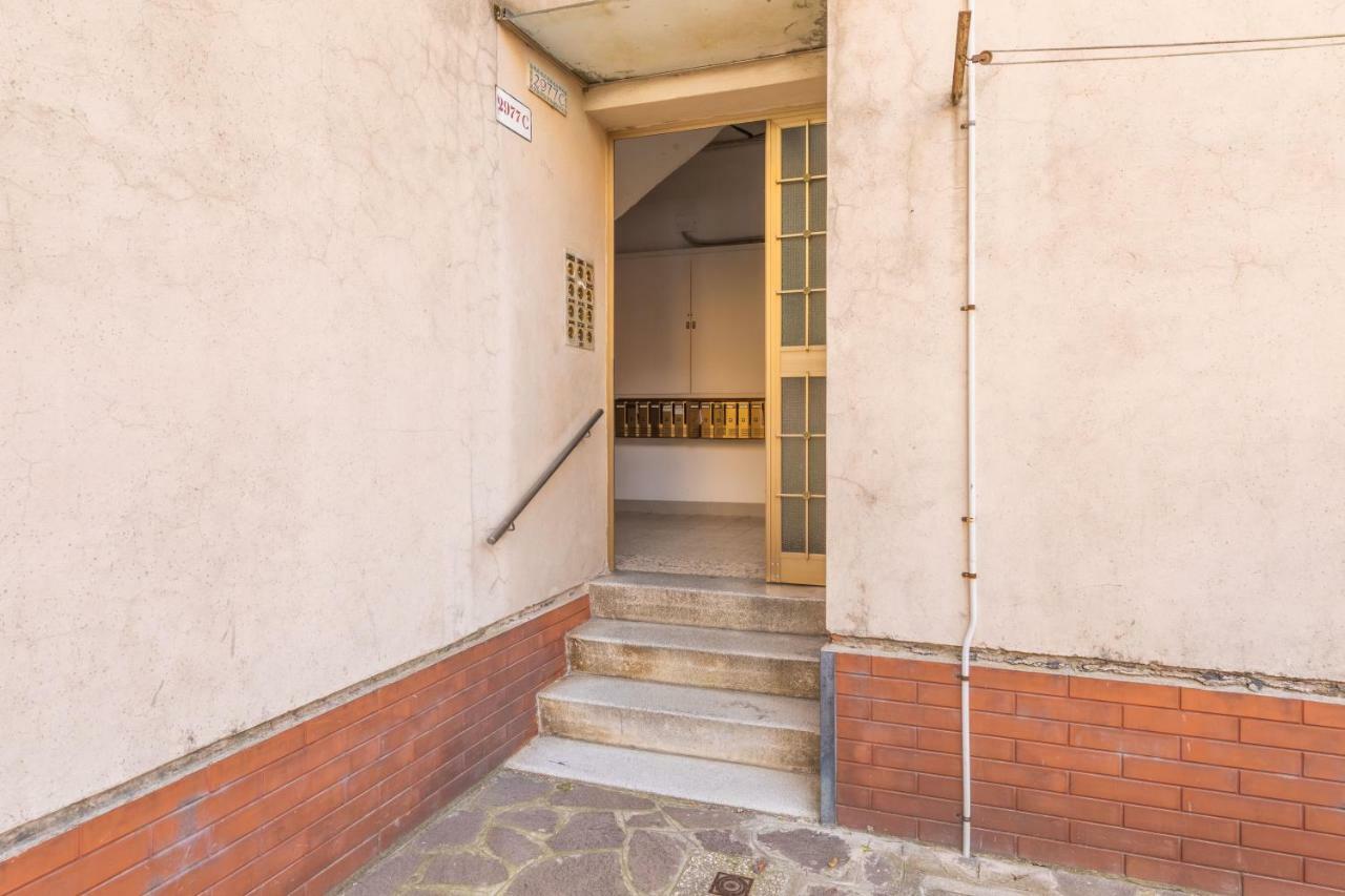 Apartamento Near Station Santa Lucia Two Bedroom